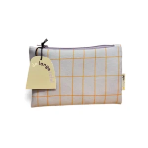 petite trousse de toilette lilas carreaux oranges delangetafel maison volumes lille
