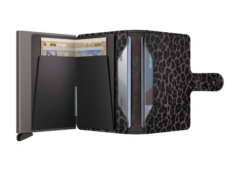 porte cartes secrid leo miniwallet grey earthgrey open maison volumes lille