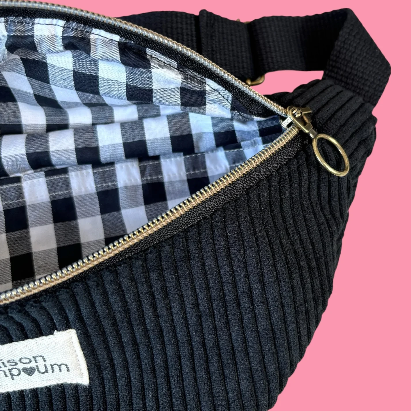 sac banane velours noir 2