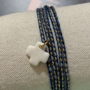 bracelet multitour pampille ceramique notre dame maison joseph maison volumes lille