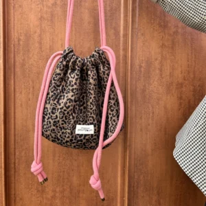 mini sac bourse cordon maison poumpoum leopard