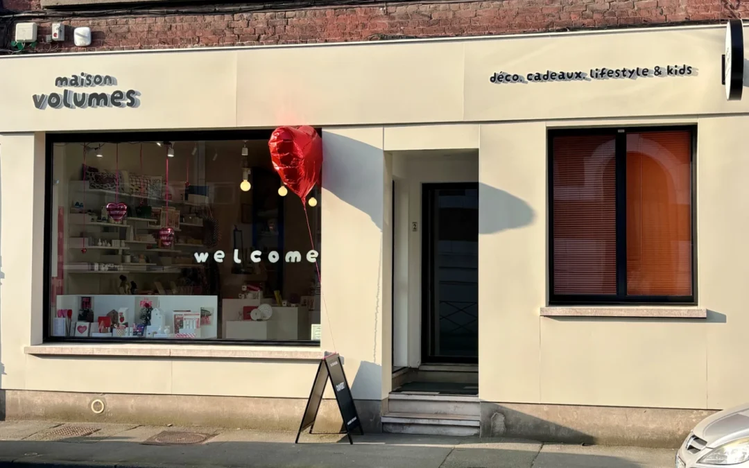 D’où vient l’inspiration des illustrations sur la vitrine ?